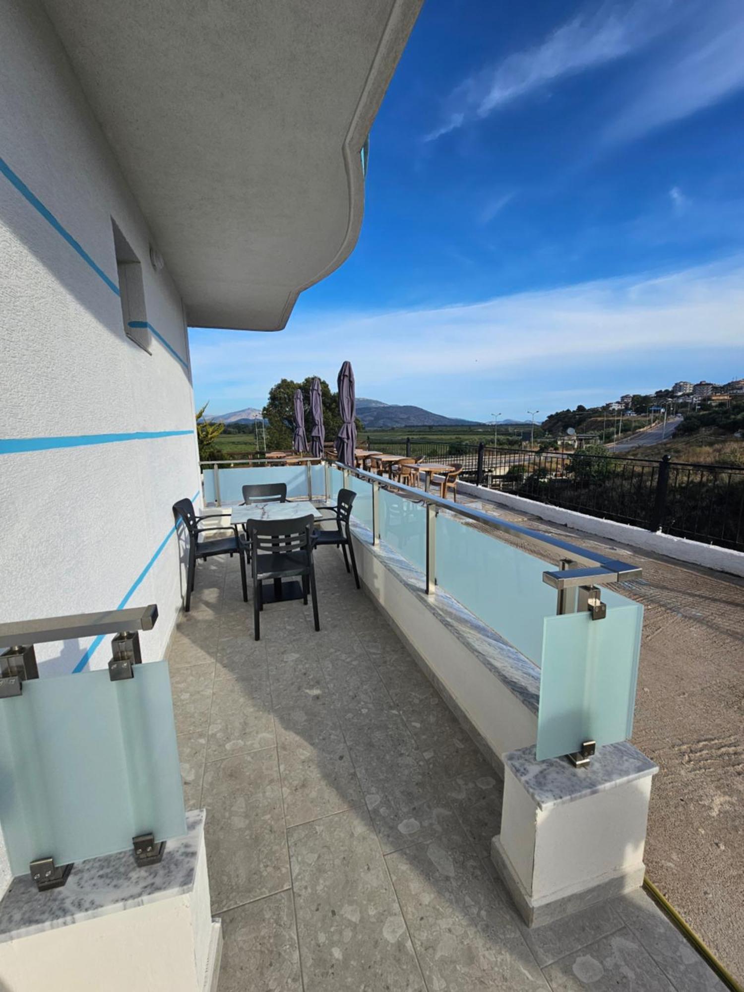 Hotel Irini Sarandë 外观 照片