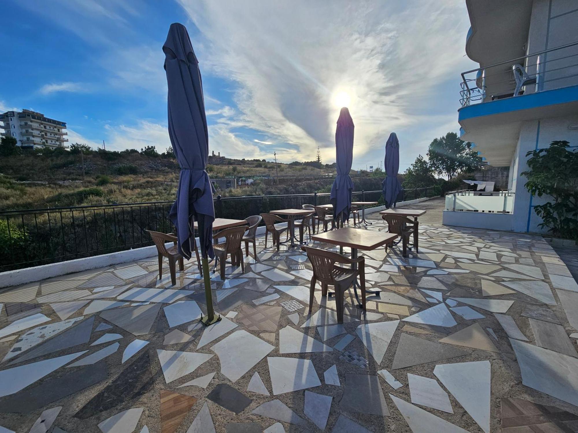 Hotel Irini Sarandë 外观 照片