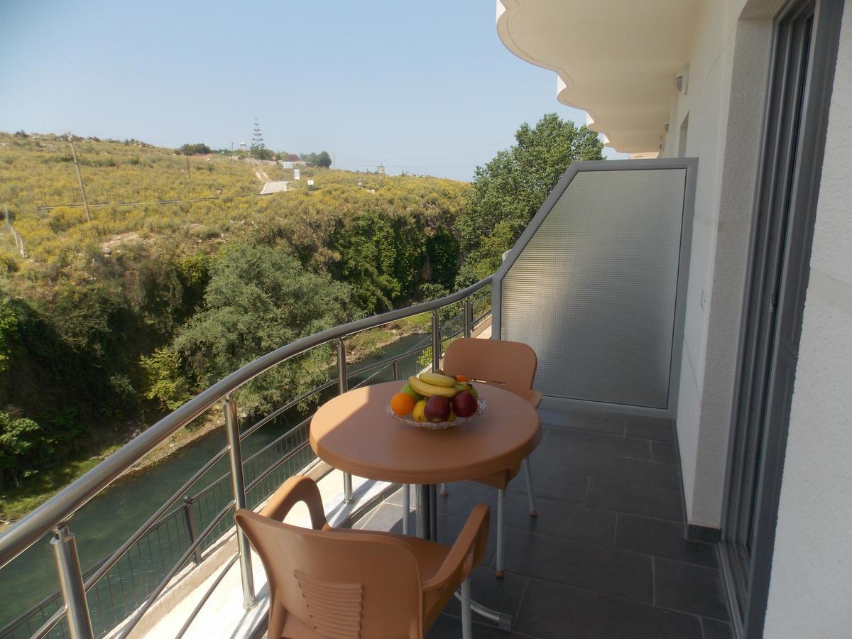 Hotel Irini Sarandë 外观 照片