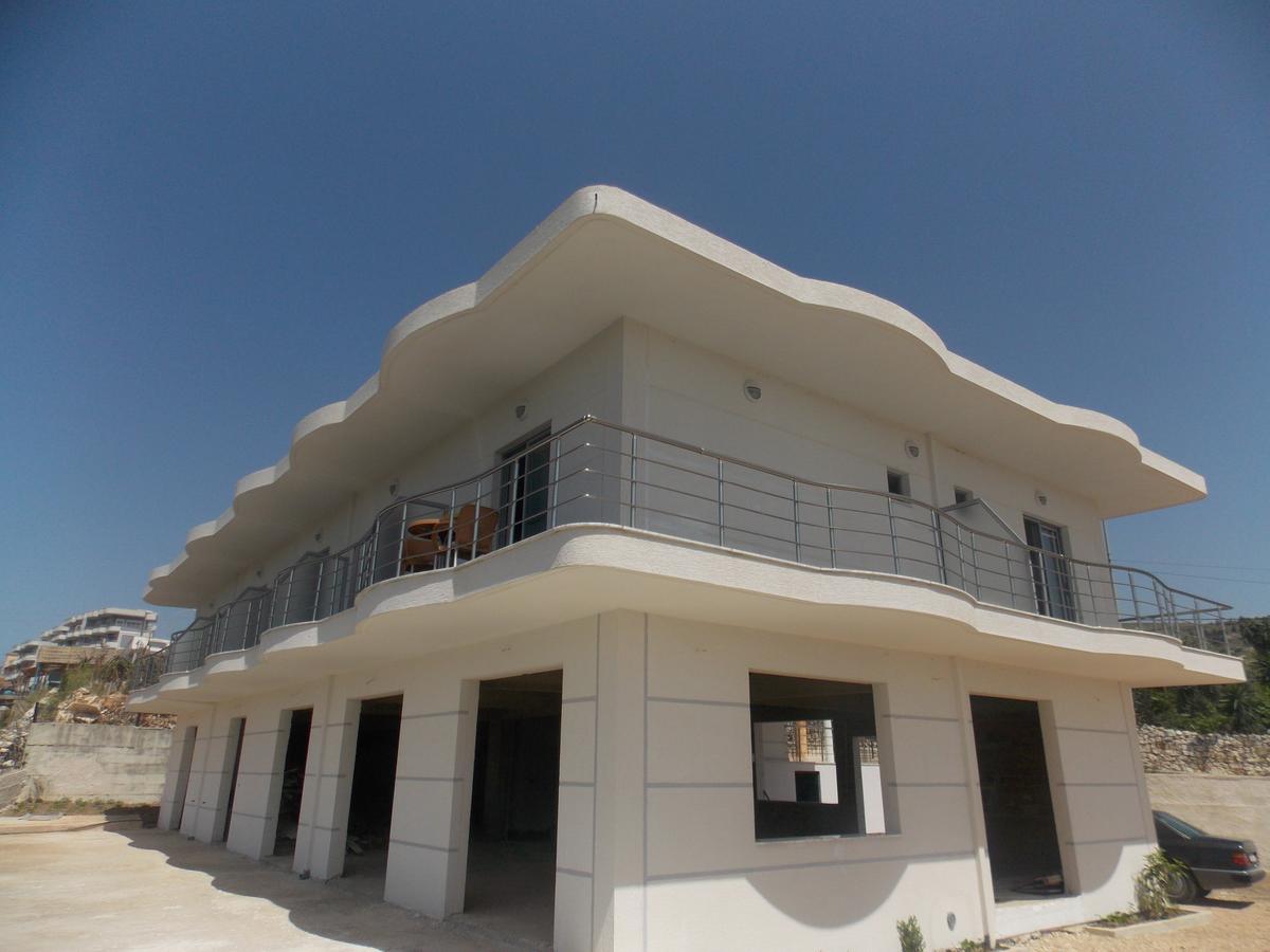 Hotel Irini Sarandë 外观 照片